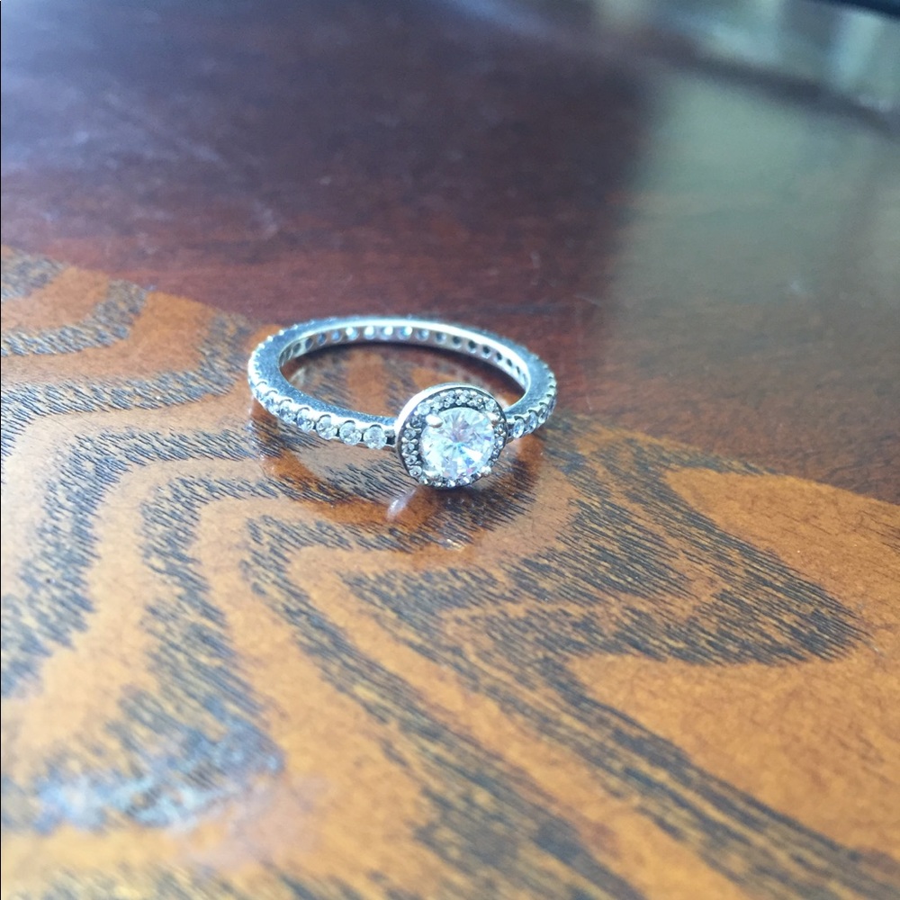 Pandora Classic Elegance Ring